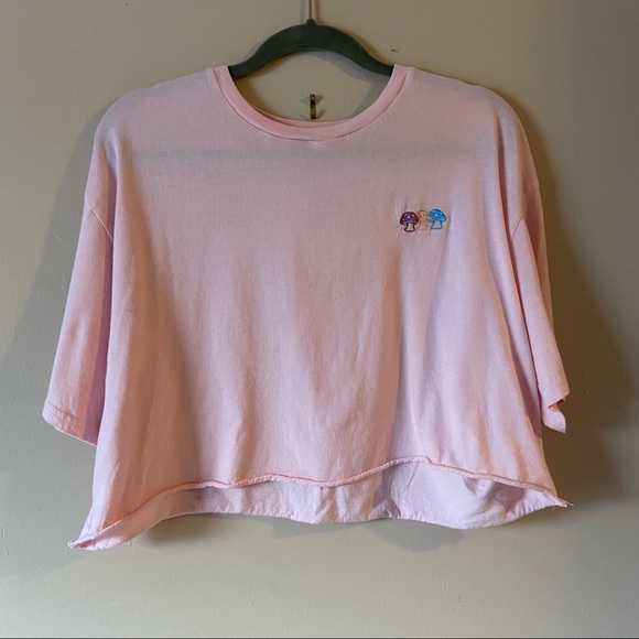 Pacsun• mushroom embroidered pink cropped T-shirt - Picture 7 of 8